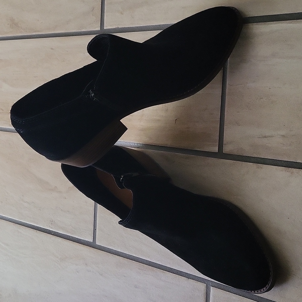 SALE--Lucky booties - Picture 5 of 7